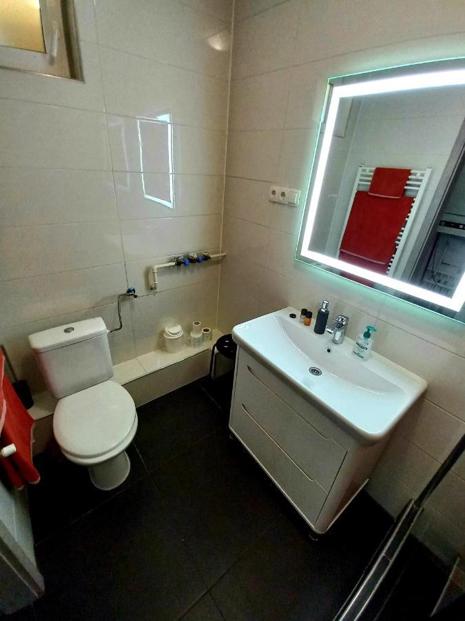 Buckingham Palace Apartman, เดเบรตเซน ภายนอก รูปภาพ